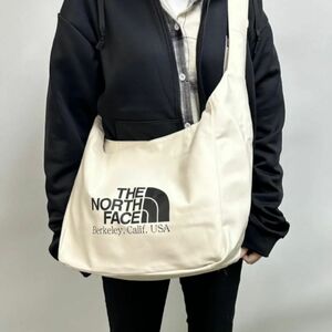 THE NORTH FACE 新品未使用　正規品　ノースフェイス　ビッグ ロゴ ショルダー バッグ　クリーム