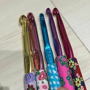 かぎ針 編み アルミ 編み物 カラフル 5種 6.5〜10mm 道具 手芸