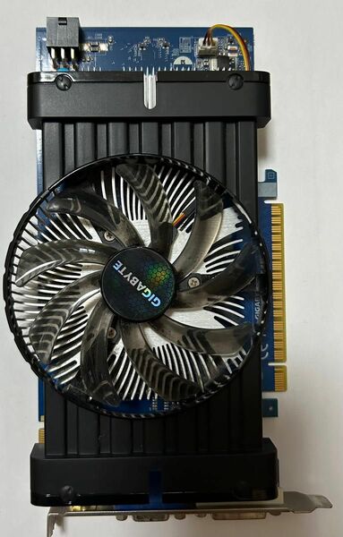 送料無料　Gigabyte NVIDIA GeForce GTX 550 Ti GPU