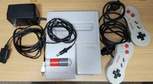 【中古】任天堂（NINTENDO） AV仕様 ニューファミコン（FC） HVC-101 ゲーム本体