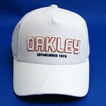 オークリー キャップ FOS901610-100 ホワイト ★送料無料 OAKLEY Oakley Slant Cap Fa 23.0 スラント WHITE_画像2