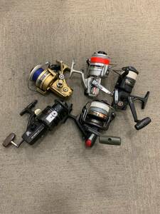 ★☆1円スタート☆リールおまとめ☆Daiwa×4個/SHIMANO×1個☆計5個☆動作未確認品☆詳細不明☆コレクション★☆