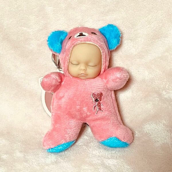 可愛い赤ちゃん人形　ピンクのクマちゃん　リボーンドール　スリーピングベイビー　キーホルダー