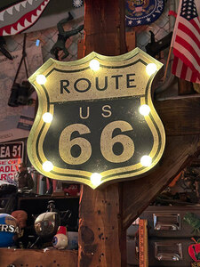 アメリカンクラシック　ルート66　LEDロードサイン　（ROUTE66）　■　アメリカン雑貨　アメリカ雑貨