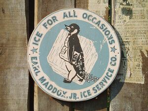 昔のアドバタイジング　ウッドサイン　シリーズ第二弾　（ペンギン）　アメリカ雑貨　アメリカン雑貨　壁掛け　ビンテージ風　木製看板