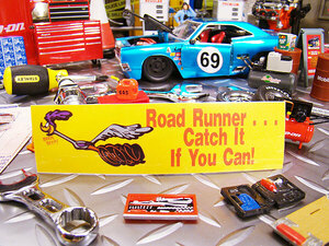 ミニレーシングステッカー　ランニングロードランナー　（Road Runner...Catch It If You Can!）　アメリカン雑貨　アメリカ雑貨　シール