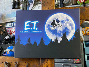 映画　E.T.　キャンバスアート　（フライングムーン）　■　アメリカン雑貨　アメリカ雑貨