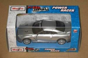 マイスト・日産GT-R (R35)シルバー 新品