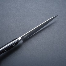 名入れ無料 ペティナイフ 両刃 135mm 青紙鋼 割込み 梨地 槌目仕上げ 斜め口金付 黒合板_画像3