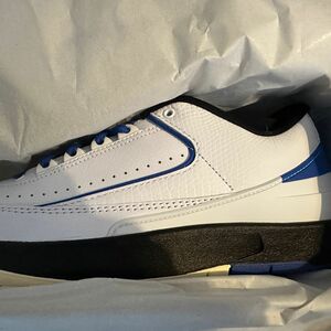 Nike WMNS Air Jordan 2 Retro Low 