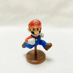 ＜美品＞スーパーマリオブラザーズ★マリオ★フィギュア★高さ約５cm〈K4