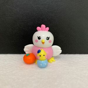 ＜美品＞とり　鳥　酉　ミカン　ピンク★2017年干支フィギュア★サイズ約3.5cm〈k4a