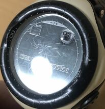 308-1234 SUUNTO スント VECTOR ベクター メンズ腕時計　ラバーベルト　デジタル　クオーツ　電池切れ　動作未確認_画像3