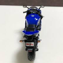 m274-0007-32 Maisto 1/12 ヤマハ YZF-R1 2021 2台セット バイク オートバイ YAMAHA_画像9