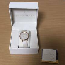 308-0613 ALETTE BLANC レディース腕時計　革ベルト　クオーツ　白　ホワイト　電池切れ　動作未確認_画像1