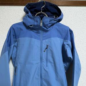 Patagonia パタゴニア　マウンテンパーカー ジャケット レディースXS ブルー系　＊CW