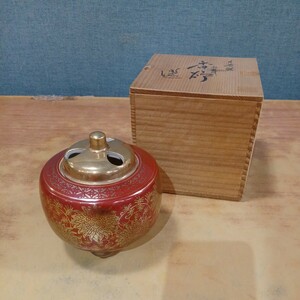 九谷焼 九谷 永楽 香炉 香櫨 赤絵 高さ12.6cm×幅11.5cm 蓋割れあり 中古 長期保管