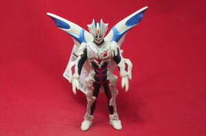 タグ付き キリエロイドⅡ ウルトマランティガ 怪獣 2011 ソフビ USED 同梱可