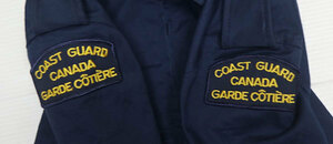 CJ5カナダ コーストガード沿岸警備隊CCGアメリカ古着カナダ製ウインドブレーカー38ミリタリージャケット紺系ドリズラージャケット/パッチ付