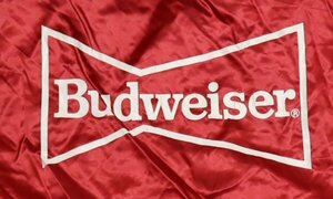 NJ9サテンジャケットUNKNOWNアメリカ古着アメリカ製ナイロンジャケット90’ビンテージ赤系バドワイザーBUDWEISERパッチ付きLオールド