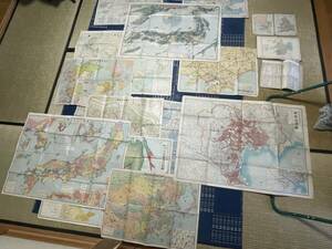 帝都近傍（戦災消失地域表示）世界地図　帝国新地図　昔の地図　世界地図　レトロ　改正日本薬局方　すべてセットです。　古地図軍事モノ 