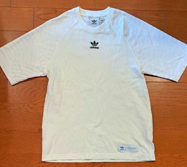 美品【adidas × HIROCOLEDGE】 サイズXS 半袖　デザインTシャツ ホワイト