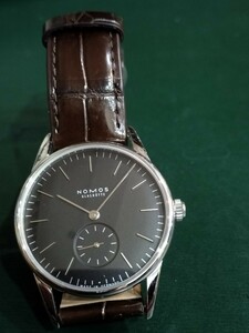 NOMOS Nomos Orion внутренний стандартный товар ( стандартный OH settled примерно 10 десять тысяч иен ) стакан hyute bow house 