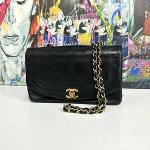 CHANEL シャネル ダイアナ ラムスキン マトラッセ チェーンショルダーバッ