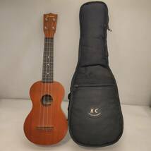 ●FAMOUS UKULELE フェイマス ウクレレ FS-1 日本製 ソフトケース付●_画像1