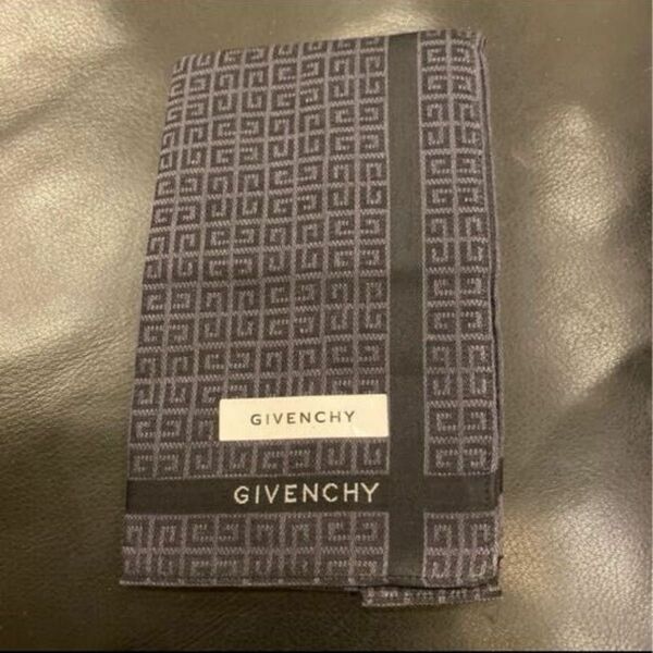 新品未使用 GIVENCHY ハンカチ