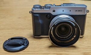 Fujifilm X30 レンズフード＆プロテクターフィルター付