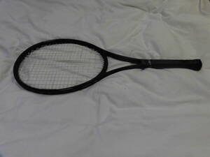 中古品 PRO STAFF RF97 the Roger FEDERER AUTOGRAPH　グリップ赤