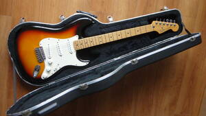 Fender Mexico Fender Stratocaster .2000 год 