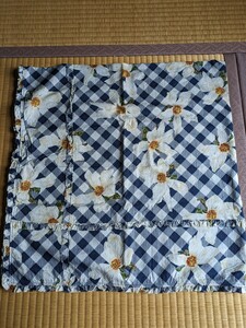 インゲボルグ　マグノリア　ブロックギンガム　花柄 スカーフ
