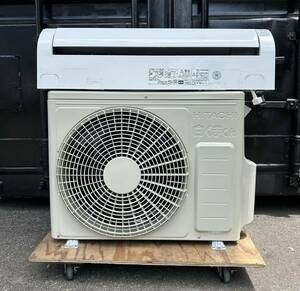 E9UBAB 極美品 HITACHI 日立 ルームエアコン RAS-AJ22M（W）2023年製 2.2kW おもに6畳用 白くまくん リモコン付き ※ガス無し