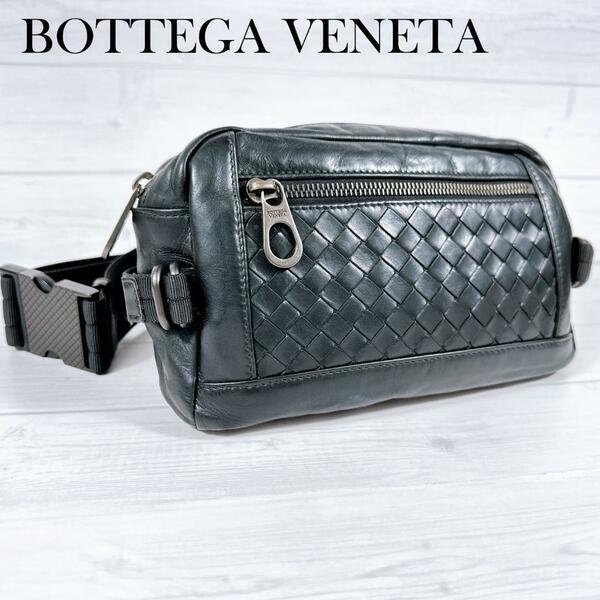 BOTTEGA VENETA ボッテガヴェネタ イントレチャート ボディバッグ ウエストバッグ ブラック 368899 ウエストポーチ ショルダーバッグ