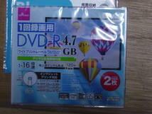 ダイソー DVD-R 4.7G 2枚 1-16倍速＋ シールズ　SEALS CL02 03 04 05つき チア_画像1