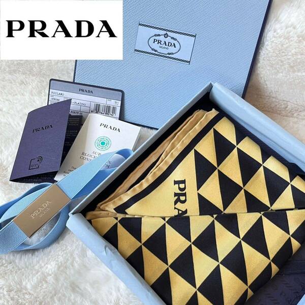 新品未使用◇日本完売品 伊製 PRADAプラダ トライアングル ロゴ シルク スカーフ プリントツイル 1FF036 2DTP 