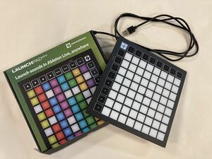 Novation LaunchPad MINI MIDI controller 