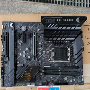 TUF GAMING Z690マザーボード