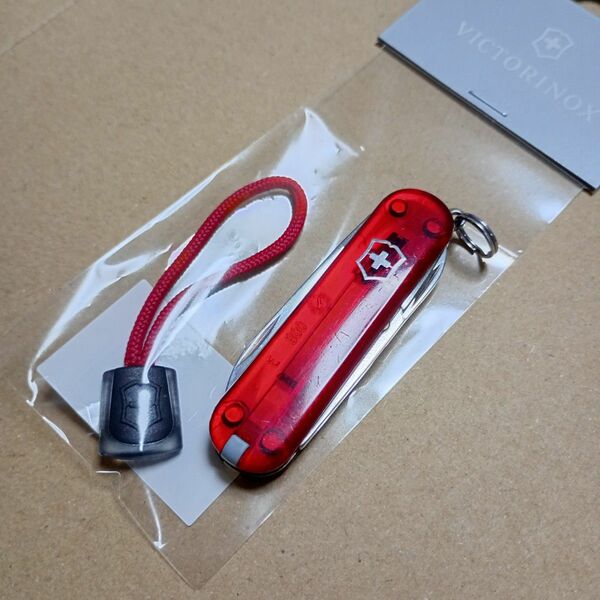 ビクトリノックス クラシック SD クリアレッド VICTORINOX