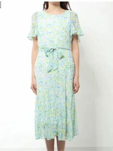 DKNY[ новый товар не использовался с биркой ] редкий! в Японии не продается * Donna Karan New York * возможно .. голубой . зеленый желтый маленький цветочный принт шифон платье One-piece 