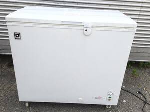 ■11815■愛知発■レマコム 冷凍ストッカー 上開き 210L RRS-210CNF ホワイト 業務用冷凍庫 