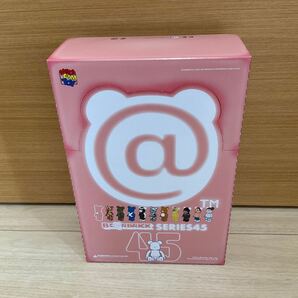 ベアブリック シリーズ 45 BE@RBRICK SERIES 45 1BOX 24個入り メディコムトイ MEDICOMTOY 100％ 未開封の画像1