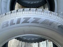 イボ有り！美品！B.S BLIZZAK VRX2 205/65R16 4本 2022年 42週2本と41週2本_画像8