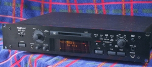 TASCAM　MD－501