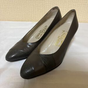 サルヴァトーレフェラガモ Salvatore Ferragamo パンプス 4 1/2D(22cm) 6 ks