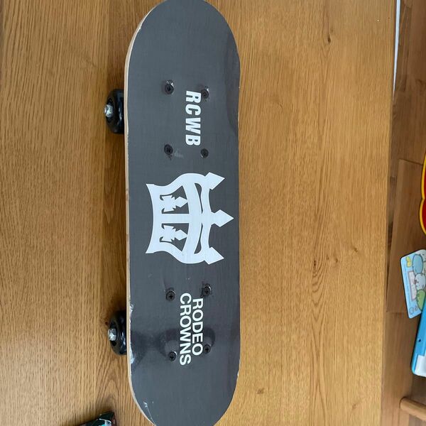RODEO CROWNS インテリア用スケートボード