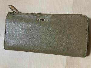 【FURLA】長財布　カーキ　ジップアラウンドウォレット