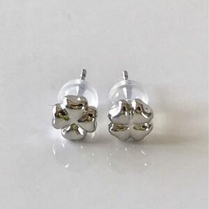  platinum earrings clover type four . leaf earrings Pt900 free shipping 